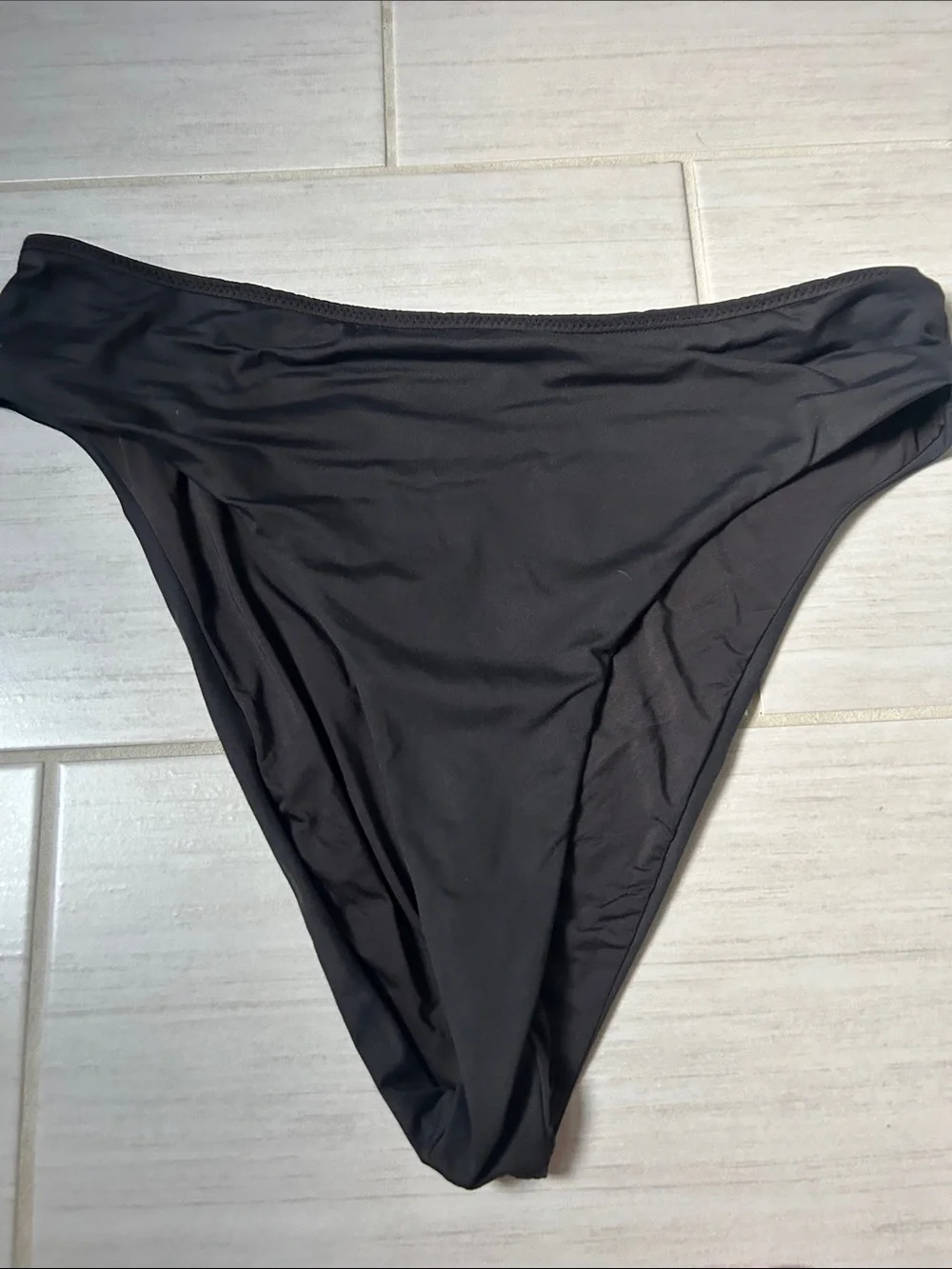 SKIMS Black High-Cut Bottoms cheeky bottom
